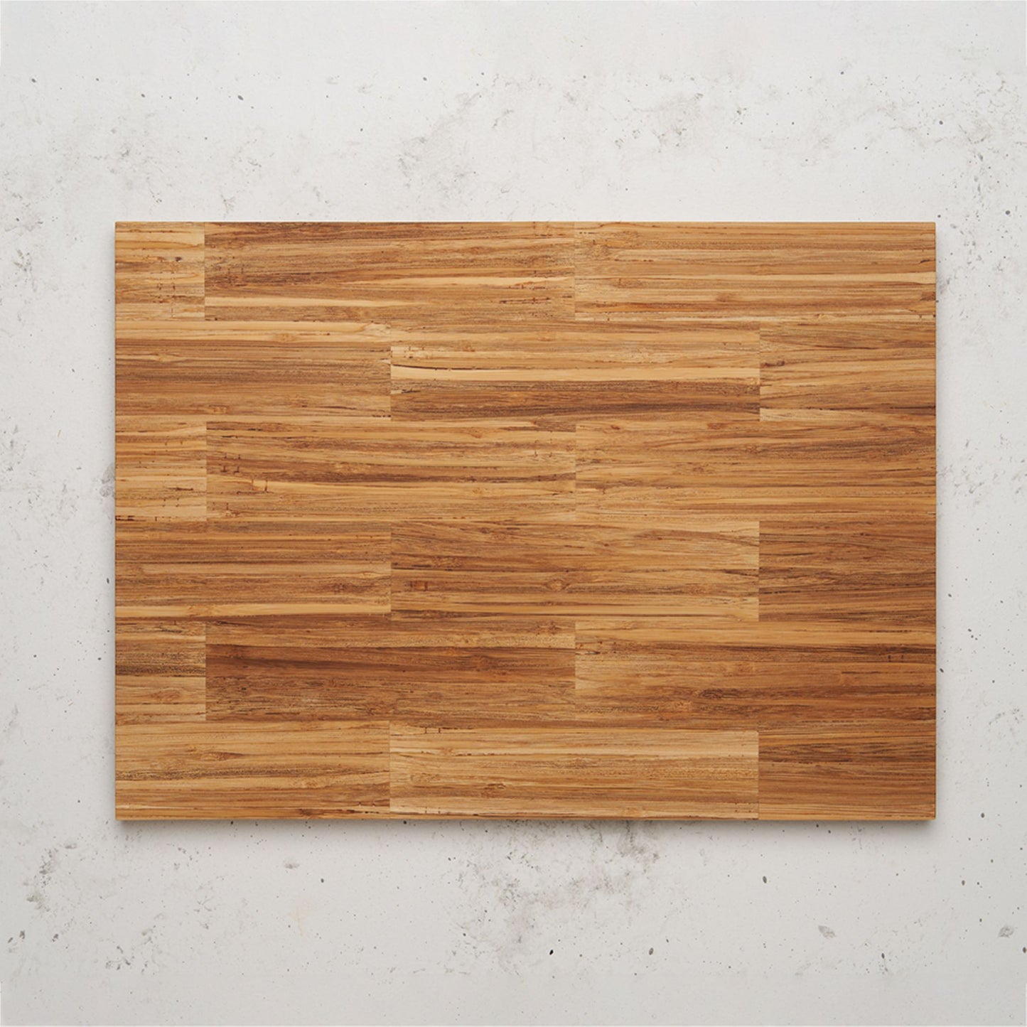 Overhead view of the everyday serving tray