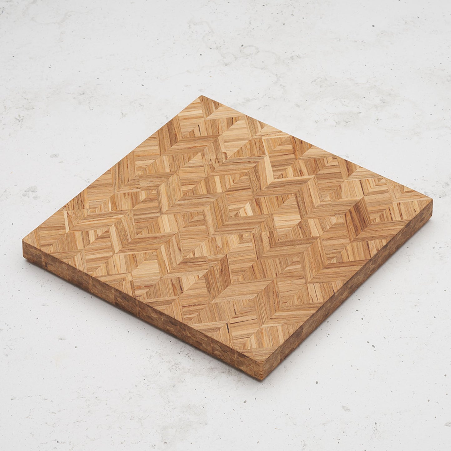 Overhead view of the Wine and dine serving board